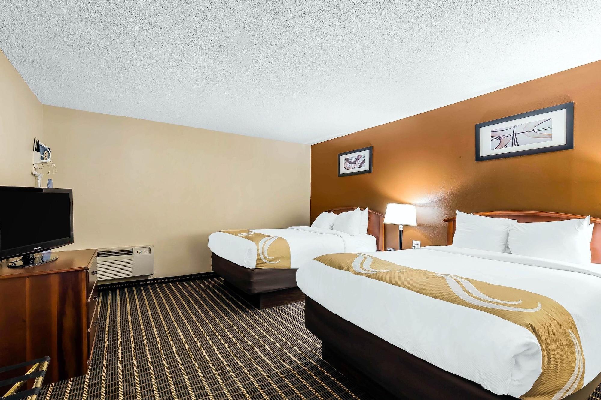 Quality Inn & Suites Sevierville - Pigeon Forge Exterior photo