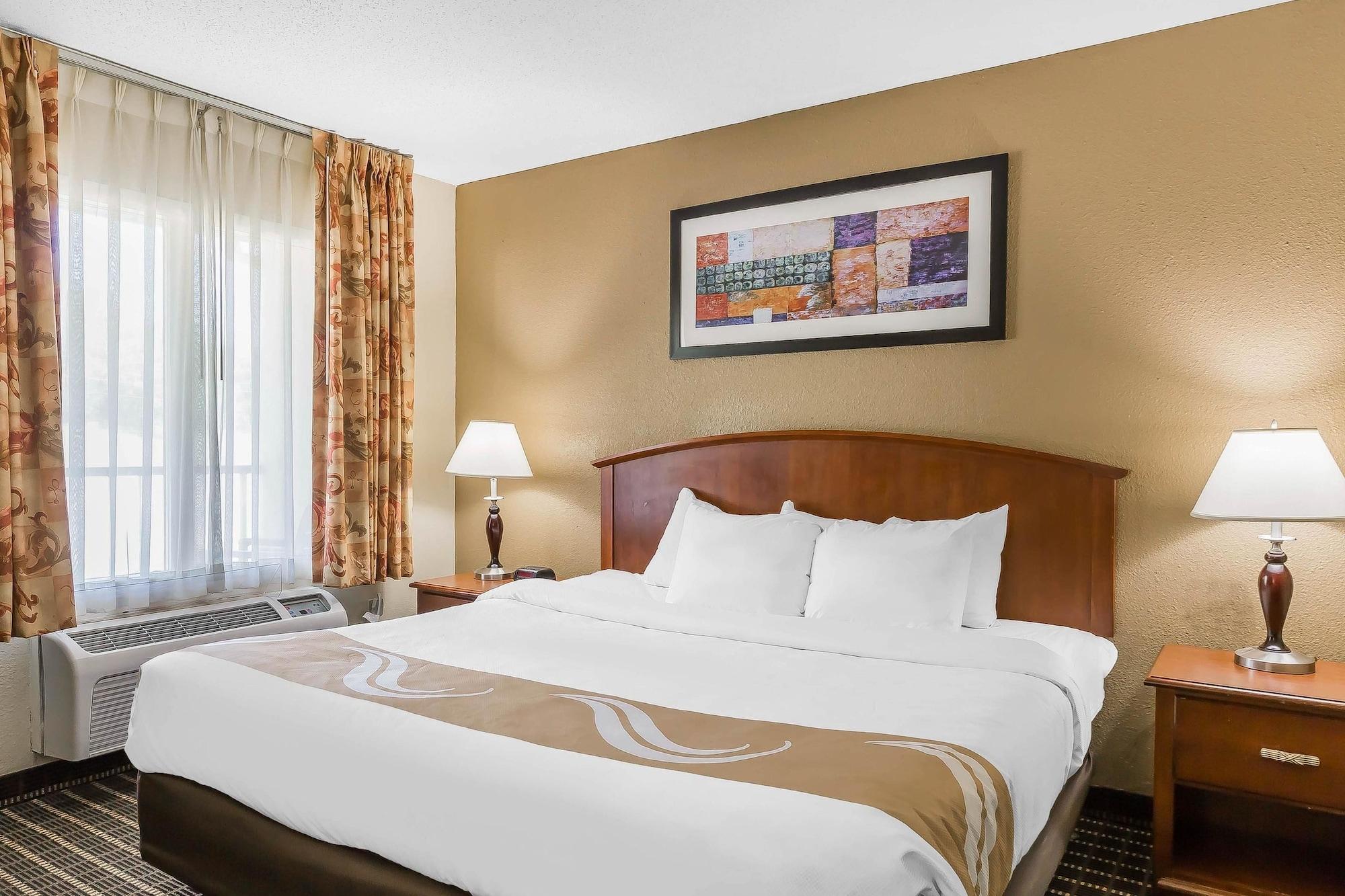 Quality Inn & Suites Sevierville - Pigeon Forge Exterior photo