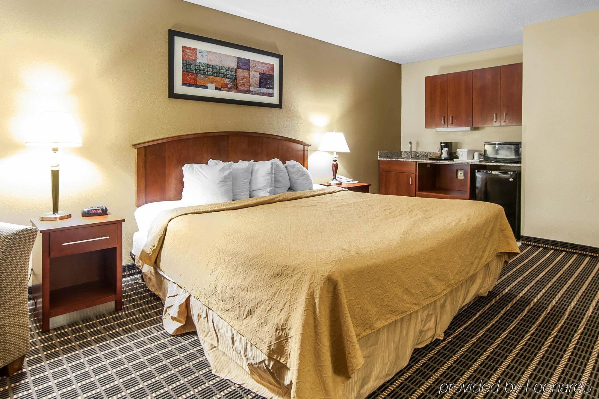 Quality Inn & Suites Sevierville - Pigeon Forge Exterior photo