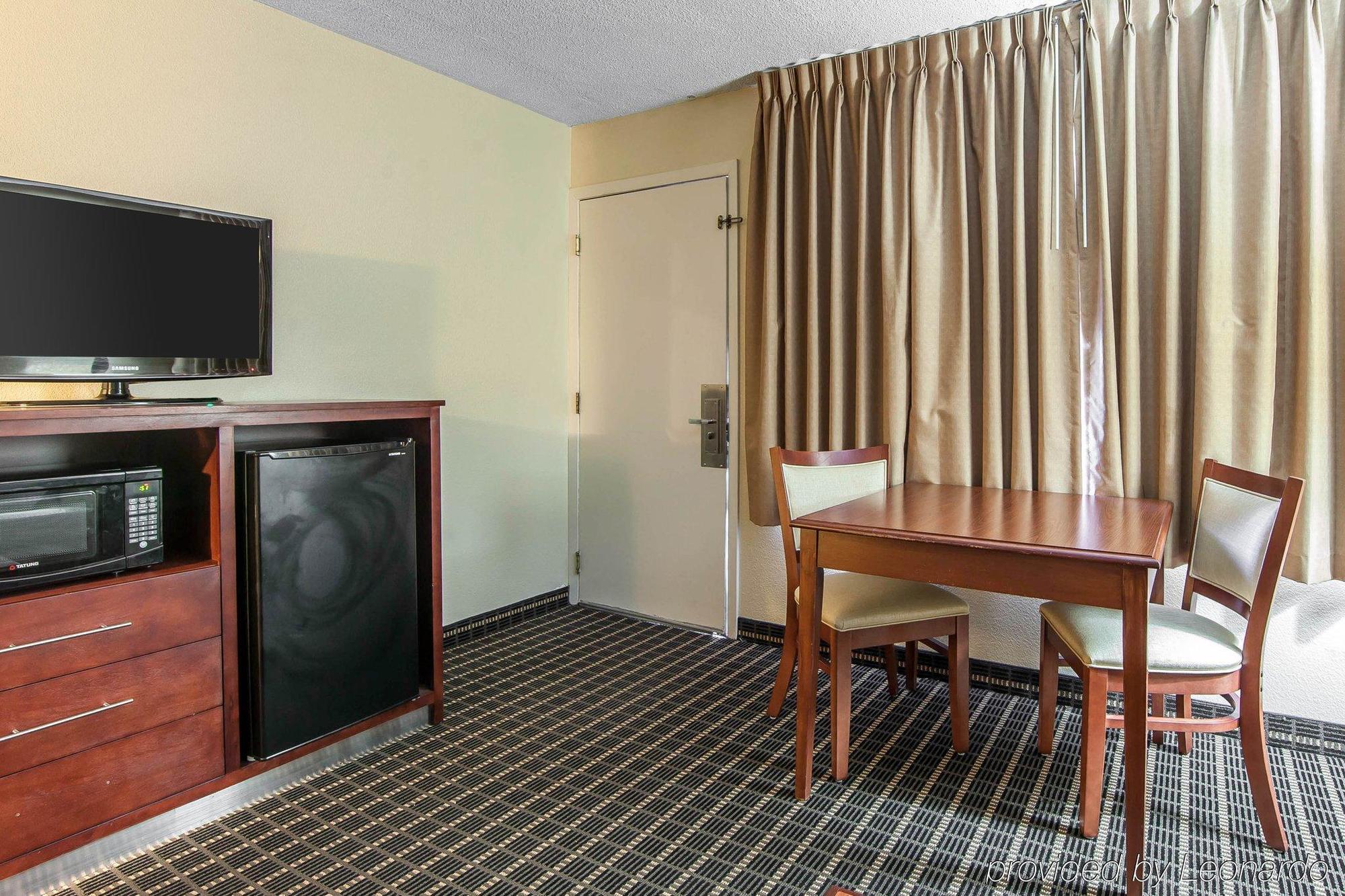 Quality Inn & Suites Sevierville - Pigeon Forge Exterior photo