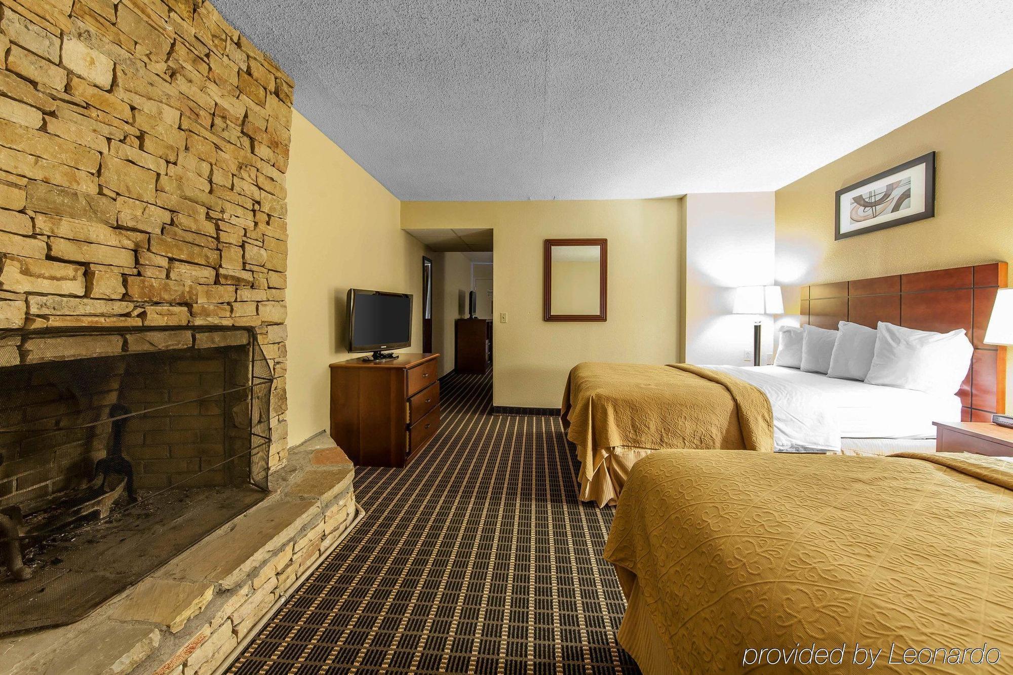Quality Inn & Suites Sevierville - Pigeon Forge Exterior photo